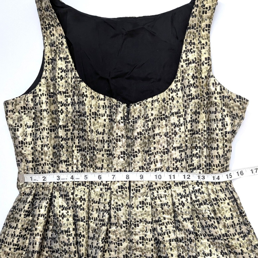 Maggy London Metallic Gold Bubble Hem Mini Cocktail Dress Pockets Size 10 - Picture 10 of 13